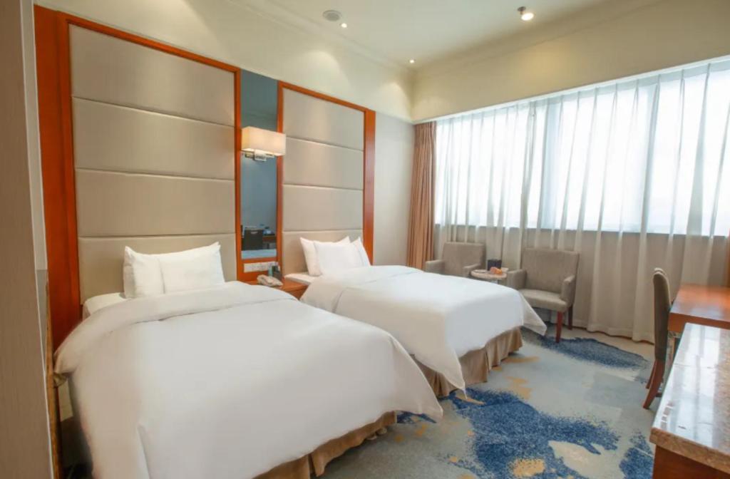 Linyi Blue Horizon Intenational Hotel Экстерьер фото