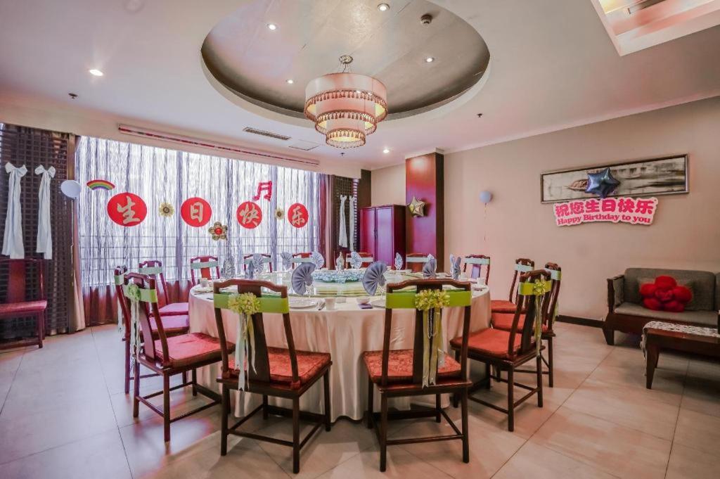 Linyi Blue Horizon Intenational Hotel Экстерьер фото